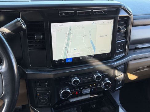 Used 2024 Ford F350 Lariat w/ FX4 Off-Road Package image 20