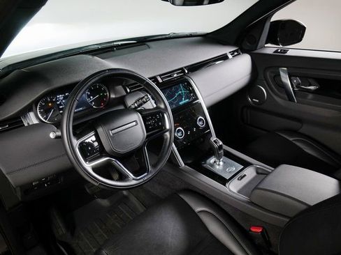 Used 2023 Land Rover Discovery Sport SE AWD/4WD image 18