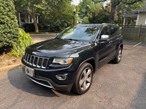 Used 2015 Jeep Grand Cherokee Limited w/ Luxury Group II AWD/4WD image 3