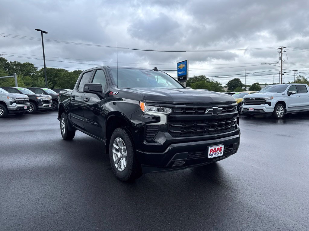 New 2026 Chevrolet Silverado 1500 RST w/ Z71 Off-Road Package AWD/4WD image 2