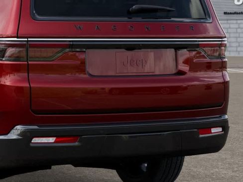 New 2025 Jeep Wagoneer Series III w/ Quick Order Package 25C Super image 13