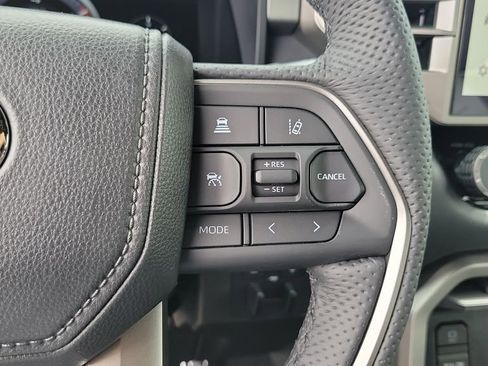 New 2026 Toyota Tundra Limited AWD/4WD image 21