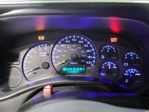 Used 2001 Chevrolet Silverado 1500 LS w/ Off-Road Chassis Pkg AWD/4WD image 29