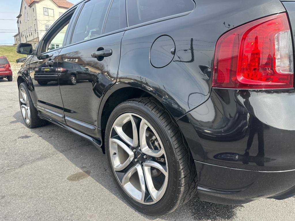 Used 2013 Ford Edge Sport w/ Driver Entry Pkg AWD/4WD image 6