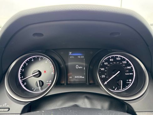 Used 2024 Toyota Camry SE FWD image 19