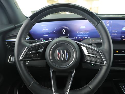 Used 2025 Buick Enclave Sport Touring w/ Super Cruise Package image 17