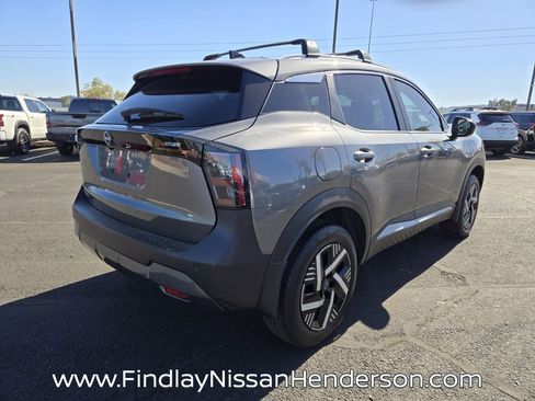 New 2026 Nissan Kicks SV w/ Charging Package FWD image 7