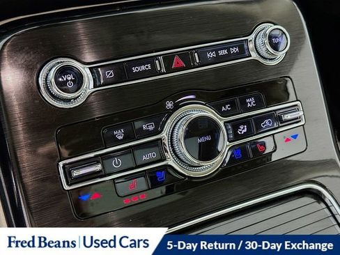 Certified 2023 Lincoln Nautilus Reserve w/ Luxury Package image 18