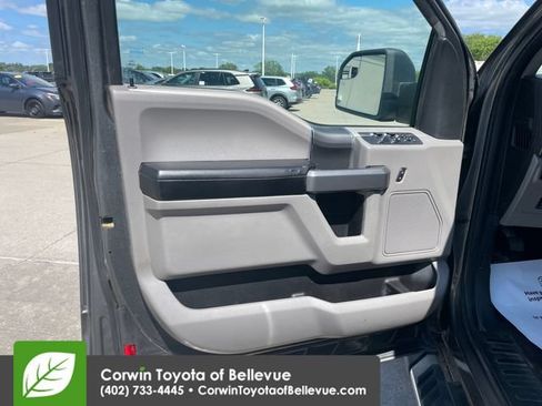 Used 2016 Ford F150 XLT w/ Equipment Group 302A Luxury AWD/4WD image 18