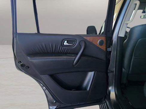 Used 2023 Nissan Armada SL RWD image 18