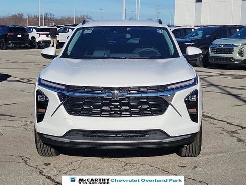 New 2026 Chevrolet Trax LT w/ LPO, Blackout Package image 2