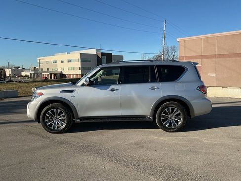 Used 2018 Nissan Armada SL w/ Premium Package image 5