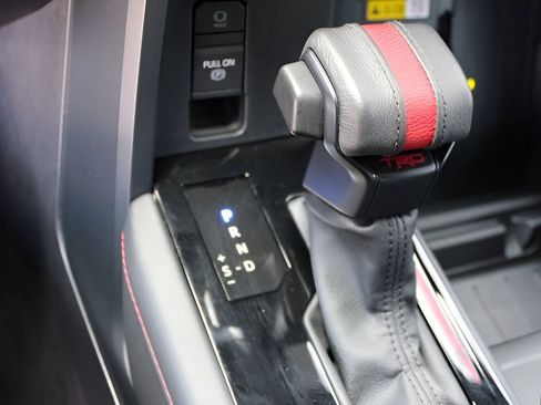 Used 2024 Toyota Tundra TRD Pro AWD/4WD image 15