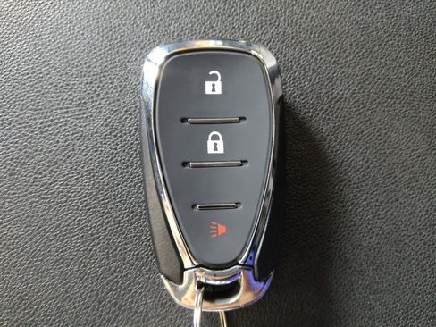 Used 2021 Chevrolet Equinox LT FWD image 32