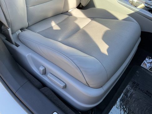 Used 2015 Acura TLX V6 w/ Technology Package image 62