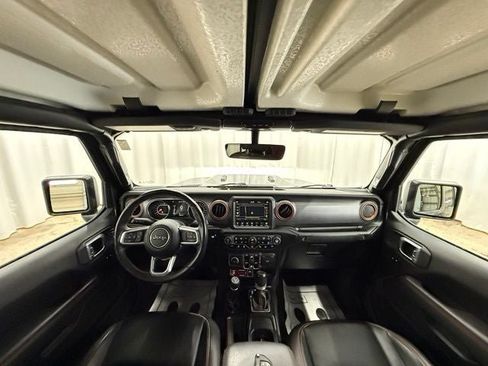 Used 2021 Jeep Gladiator Mojave AWD/4WD image 4