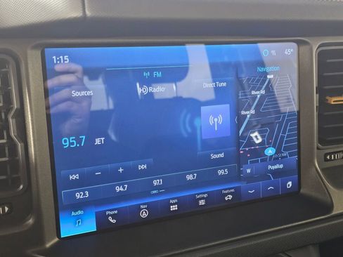 Used 2024 Ford Bronco Badlands image 26