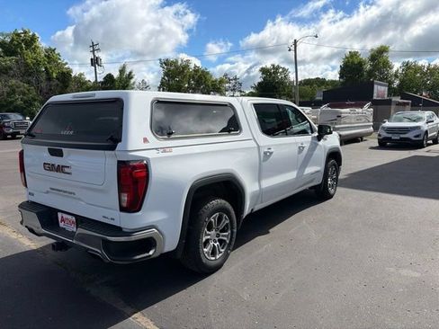 Used 2022 GMC Sierra 1500 SLE w/ X31 Off-Road Package AWD/4WD image 4