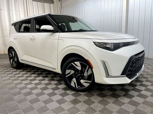 Used 2025 Kia Soul GT-Line FWD image 45