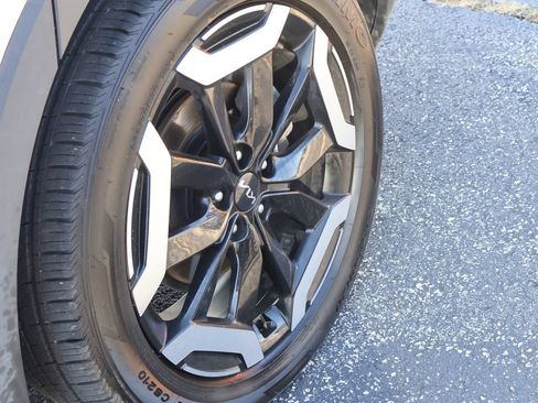 Used 2025 Kia Telluride S AWD/4WD image 25