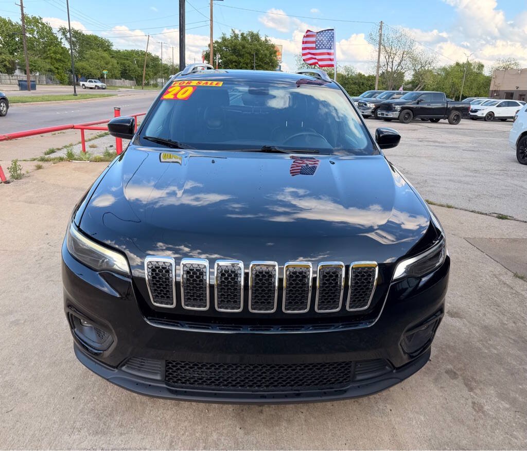 Used 2020 Jeep Cherokee Latitude Plus FWD image 8