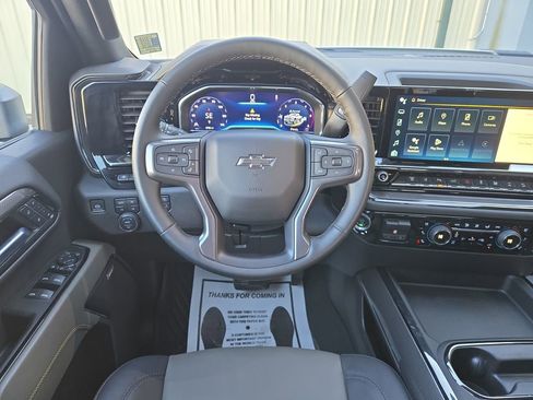 Used 2024 Chevrolet Silverado 2500 ZR2 w/ ZR2 Bison Edition image 19