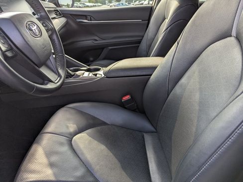 Used 2022 Toyota Camry XSE w/ Navigation Upgrade Package FWD image 22