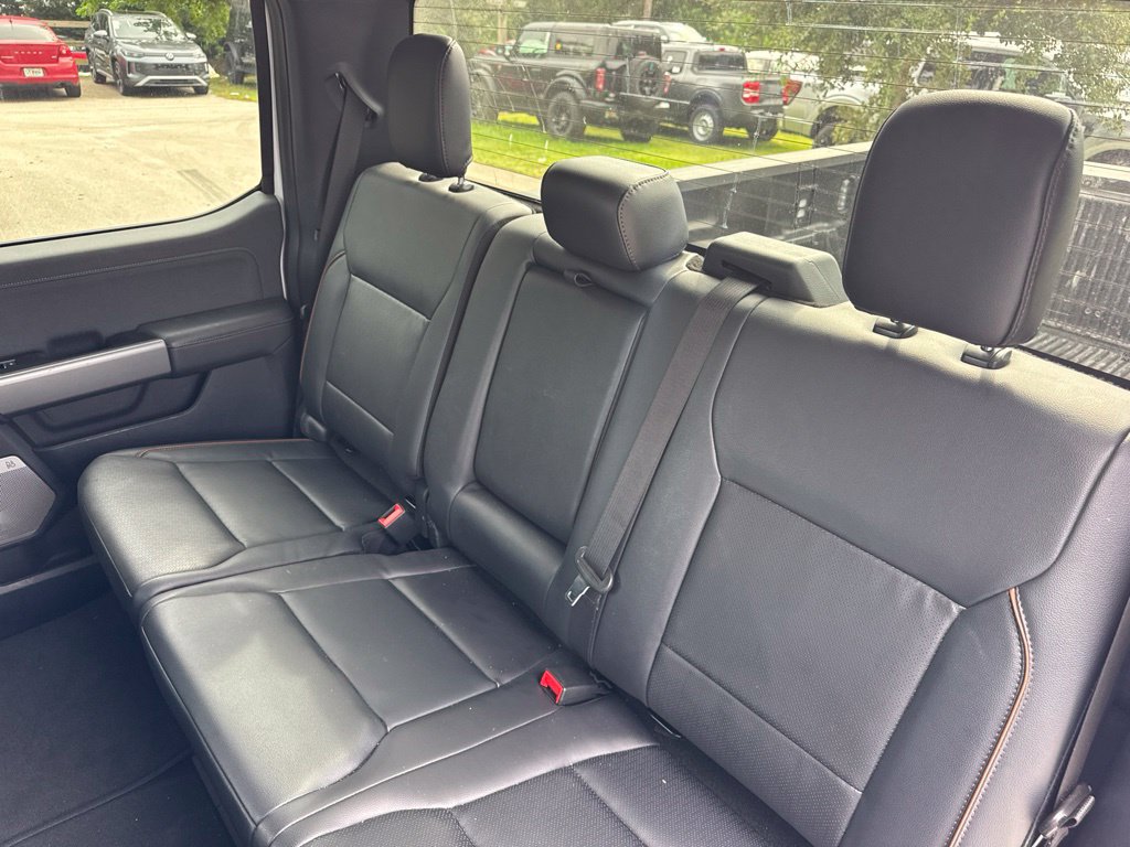 Used 2026 Ford F250 Lariat AWD/4WD image 11