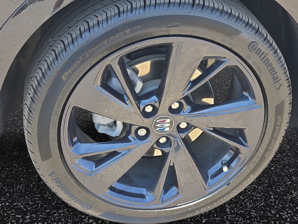 Used 2025 Buick Envision Sport Touring AWD/4WD image 8