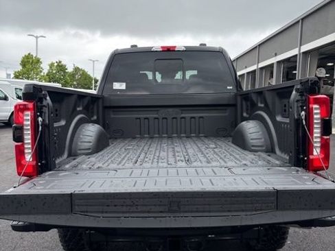 New 2025 Ford F350 Lariat w/ Lariat Ultimate Package image 9