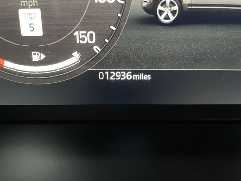 Used 2025 Land Rover Defender 110 S AWD/4WD image 25