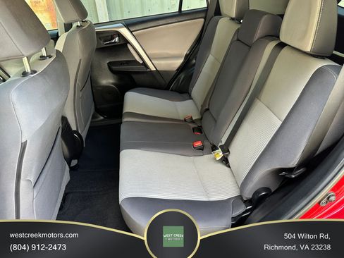 Used 2015 Toyota RAV4 XLE AWD/4WD image 13