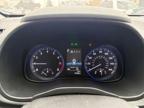 Used 2023 Hyundai Kona SE image 15