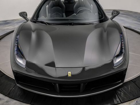 Used 2018 Ferrari 488 Spider RWD image 41