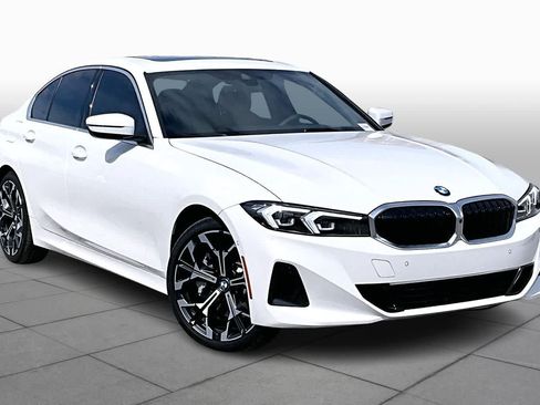 Used 2026 BMW 330i Sedan w/ Convenience Package RWD image 2