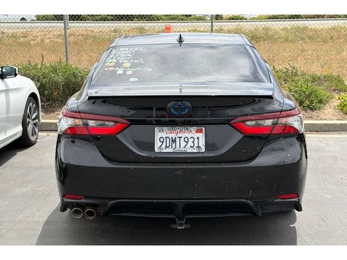 Used 2023 Toyota Camry SE w/ Convenience Package FWD image 6