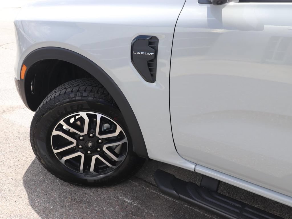 New 2026 Ford Ranger Lariat w/ Convenience Package AWD/4WD image 4