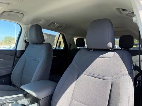 New 2026 Ford Explorer Active AWD/4WD image 16