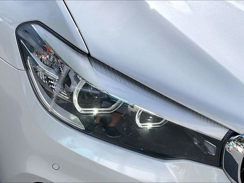 Used 2019 BMW 530i xDrive w/ Convenience Package image 34