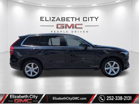 Used 2022 Volvo XC90 T5 Momentum AWD/4WD image 6