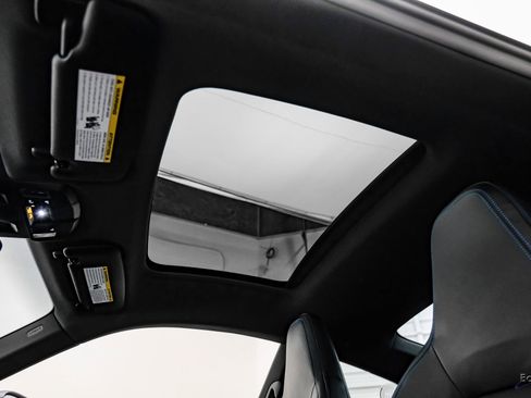 Used 2025 Porsche 911 Carrera T image 35