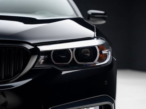 Used 2020 BMW 540i xDrive w/ M Sport Package AWD/4WD image 10