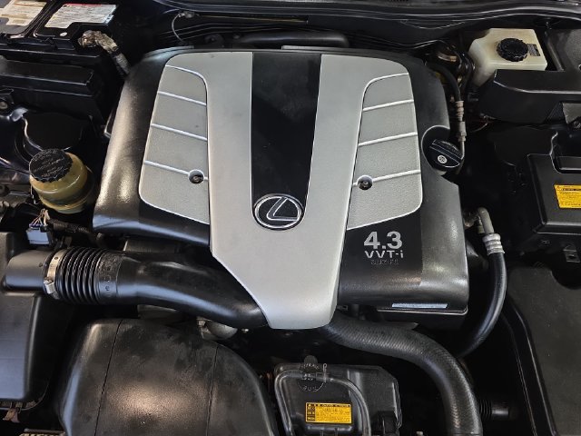 Used 2004 Lexus SC 430 Convertible w/ Preferred Accessory Pkg RWD image 36