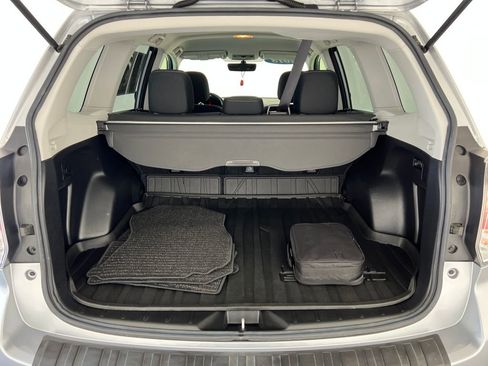 Used 2018 Subaru Forester 2.5i w/ Alloy Wheel Package AWD/4WD image 24