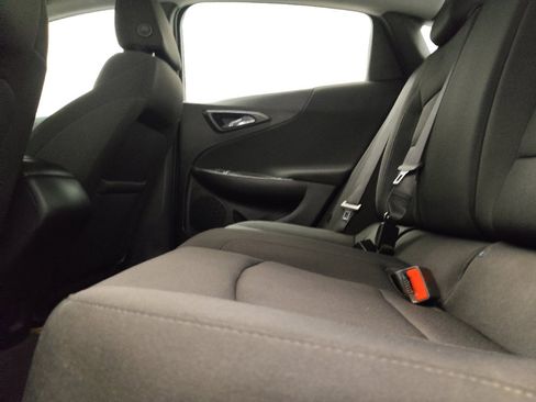 Used 2021 Chevrolet Malibu RS FWD image 18
