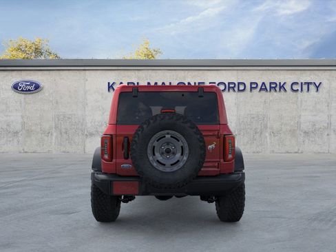 New 2025 Ford Bronco Badlands image 5