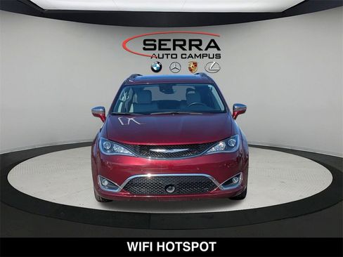 Used 2019 Chrysler Pacifica Limited w/ Advanced Safetytec Group image 17