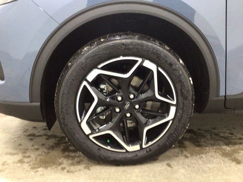 New 2026 Ford Escape Platinum w/ Premium Technology Package image 8