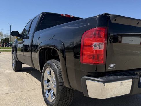 Used 2012 Chevrolet Silverado 1500 LT w/ All-Star Edition AWD/4WD image 3