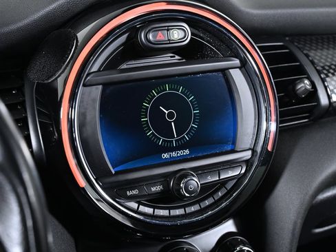 Used 2019 MINI Cooper S FWD image 15
